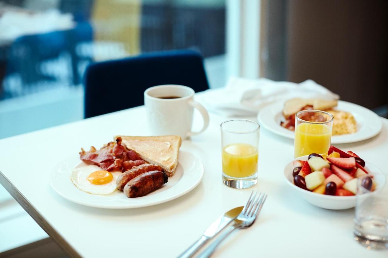 Holiday Inn Lic - Laguardia West, An Ihg Hotel New York Bagian luar foto