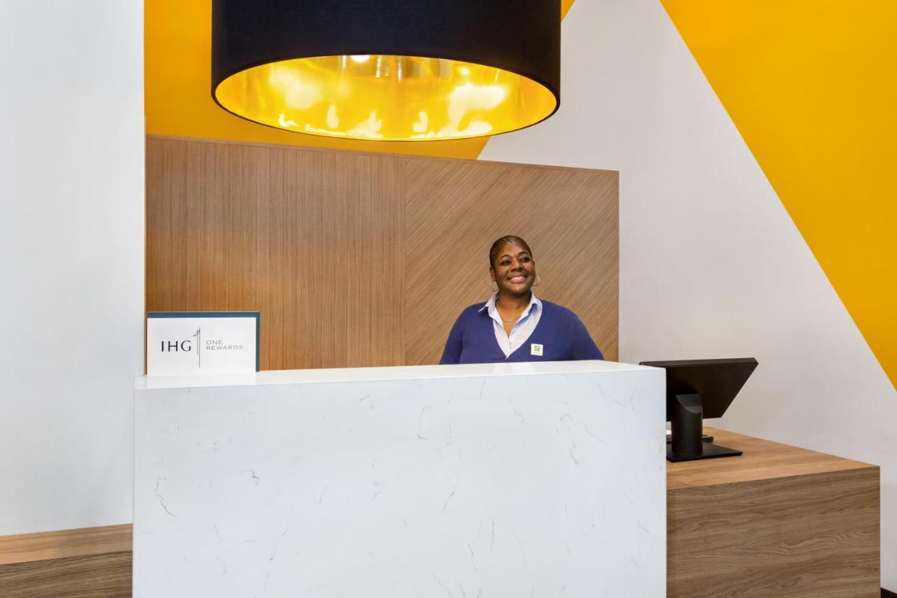 Holiday Inn Lic - Laguardia West, An Ihg Hotel New York Bagian luar foto