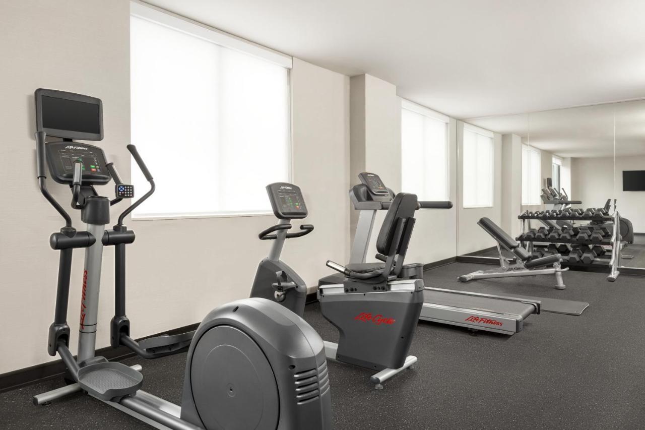 Holiday Inn Lic - Laguardia West, An Ihg Hotel New York Bagian luar foto